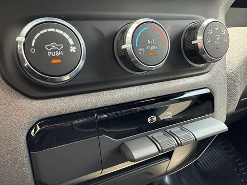 Used 2024 RAM 3500 Tradesman AWD/4WD image 32
