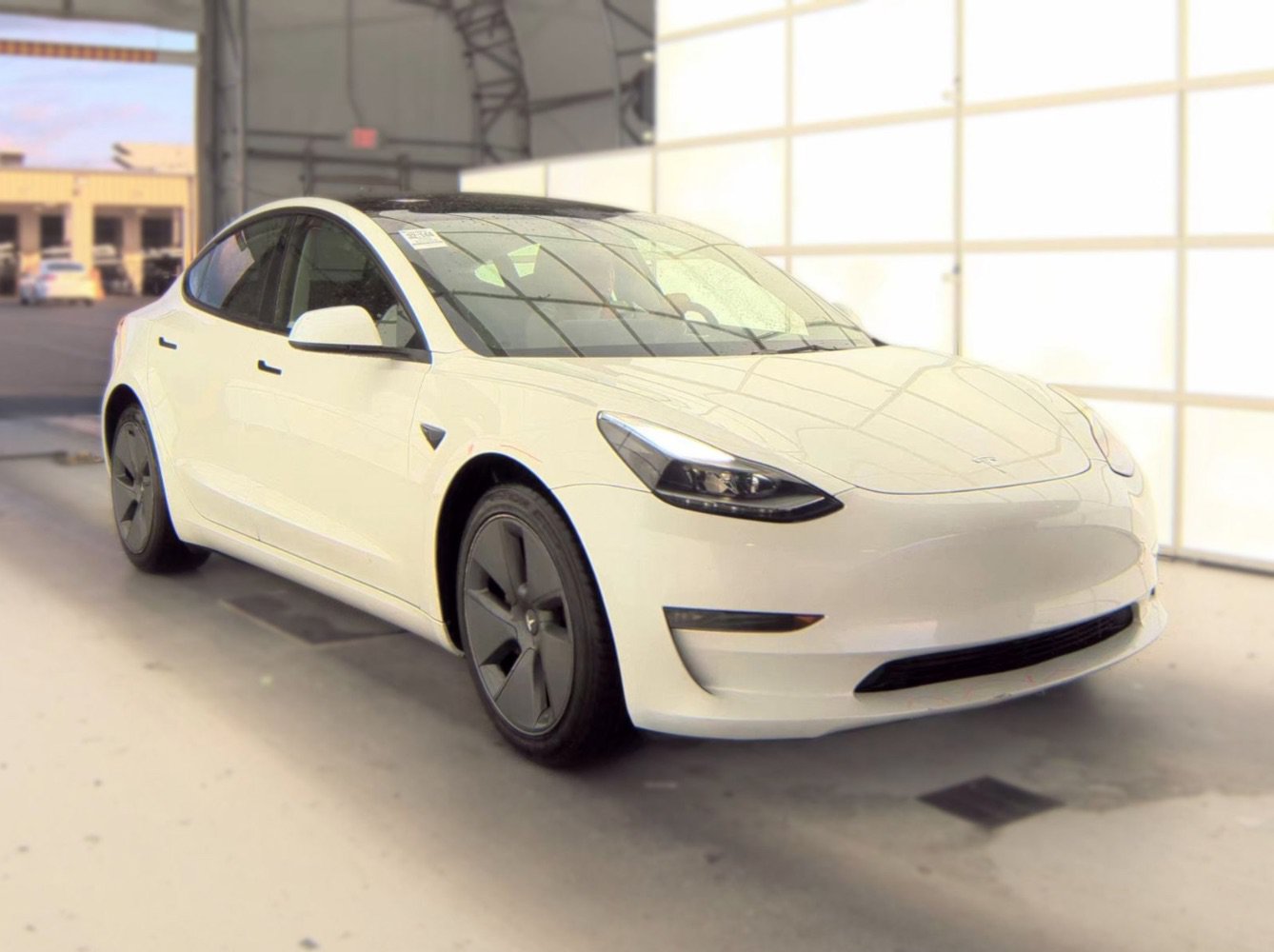 Used 2023 Tesla Model 3 Long Range AWD/4WD image 3