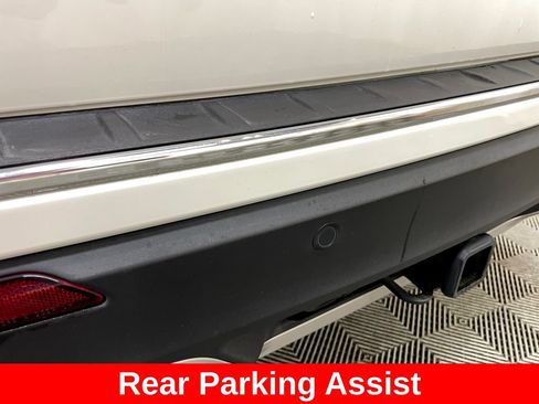Used 2020 Ford Explorer Limited w/ Class III Trailer Tow Package AWD/4WD image 19