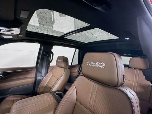 New 2026 Chevrolet Tahoe High Country w/ LPO, Illumination Package image 23