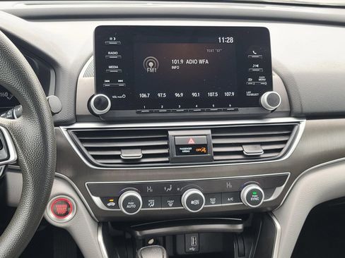 Used 2020 Honda Accord LX image 13