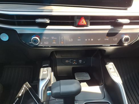 New 2026 Kia Sorento X-Line EX AWD/4WD image 16