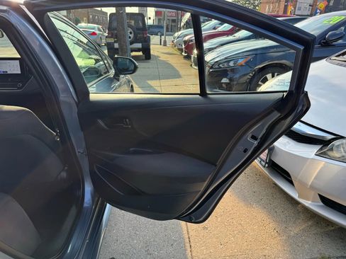 Used 2023 Toyota Corolla LE image 20