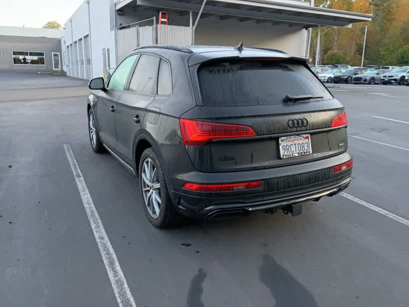 Used 2024 Audi Q5 e Prestige w/ Prestige Package AWD/4WD image 3