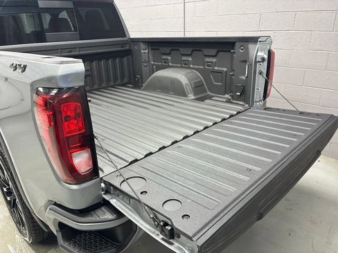 New 2026 GMC Sierra 1500 Elevation w/ Elevation Premium Package AWD/4WD image 32