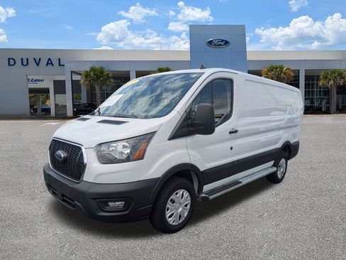 Used 2025 Ford Transit 250 Low Roof w/ Exterior Upgrade Package RWD image 8