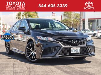 Used 2023 Toyota Camry SE image 1