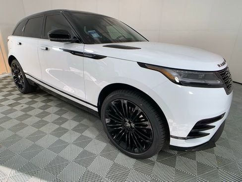Certified 2025 Land Rover Range Rover Velar Dynamic SE image 8