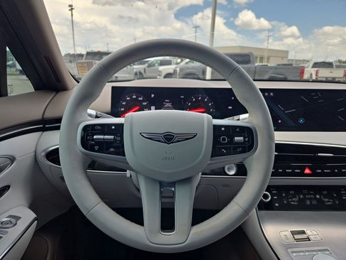 Used 2026 Genesis GV70 2.5T Advanced AWD/4WD image 19