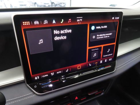 New 2025 Volkswagen Tiguan SE FWD image 16