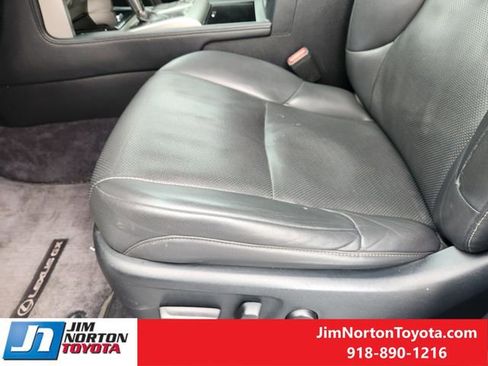 Used 2016 Lexus GX 460 w/ Navigation Package AWD/4WD image 25