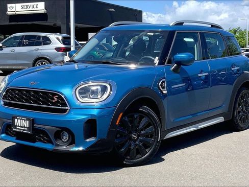 Used 2021 MINI Cooper Countryman S FWD image 2