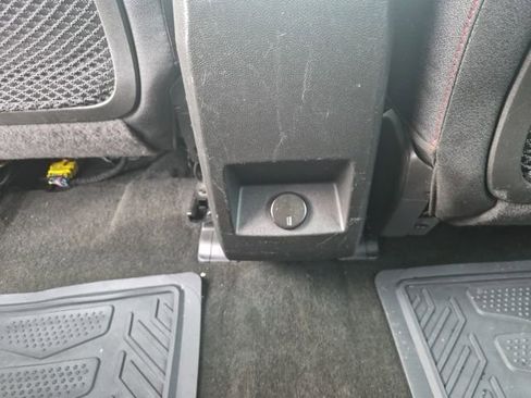 Used 2014 Chevrolet Equinox LS image 30