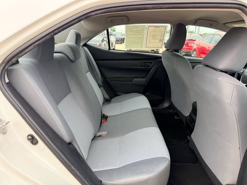 Used 2019 Toyota Corolla L FWD image 25