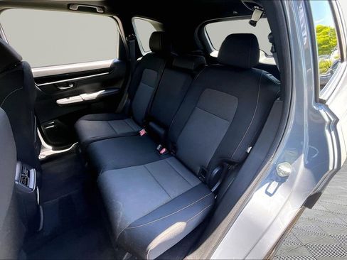 Used 2025 Honda CR-V Sport image 18