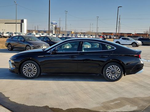 New 2024 Hyundai Sonata SEL image 2