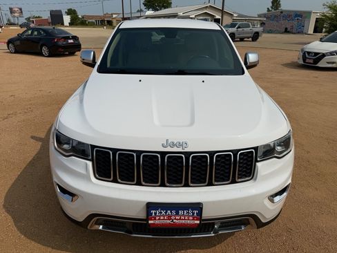 Used 2018 Jeep Grand Cherokee Limited RWD image 3