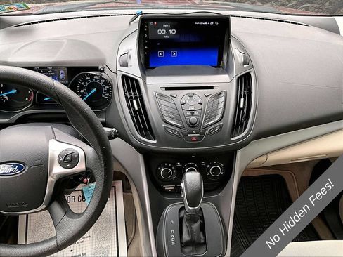 Used 2016 Ford Escape SE w/ SE Cold Weather Package AWD/4WD image 6