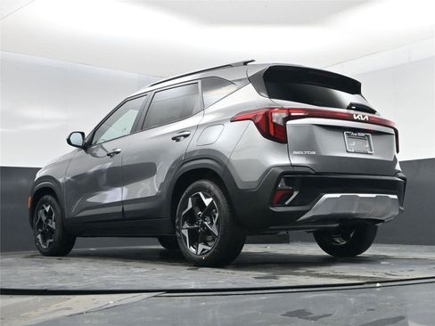 New 2026 Kia Seltos S image 14