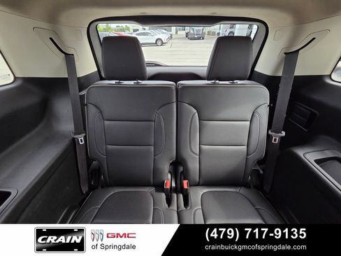 Used 2022 GMC Acadia Denali w/ Denali Ultimate Package AWD/4WD image 25