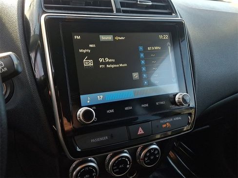 Used 2024 Mitsubishi Outlander Sport SE image 18