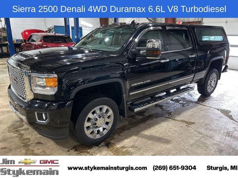 Used 2017 GMC Sierra 2500 Denali AWD/4WD image 1