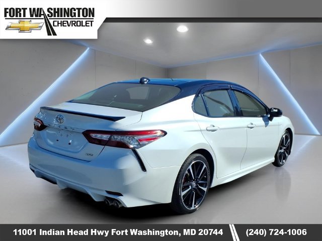 Used 2019 Toyota Camry XSE w/ Navigation Package FWD image 3