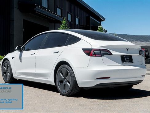 Used 2022 Tesla Model 3 Long Range AWD/4WD image 2