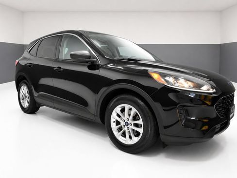 Used 2022 Ford Escape SE w/ Convenience Package FWD image 7