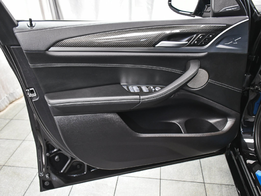 Used 2025 BMW X4 M40i w/ Premium Package AWD/4WD image 9
