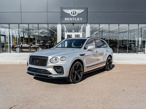 Certified 2022 Bentley Bentayga AWD/4WD image 1