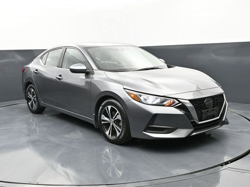 Used 2022 Nissan Sentra SV image 1