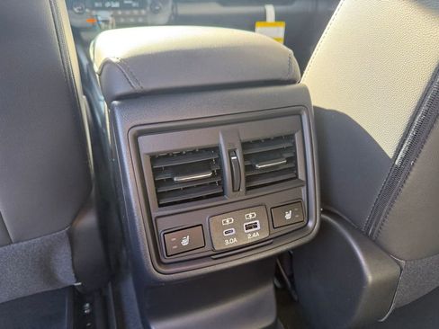 New 2026 Subaru Outback Limited AWD/4WD image 25