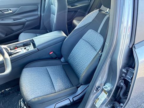 New 2026 Nissan Sentra SV w/ SV Convenience Package FWD image 14