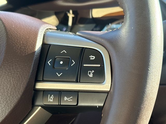Used 2017 Lexus RX 350 AWD w/ Premium Package image 27