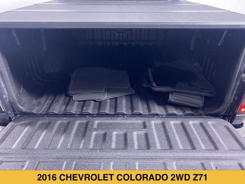 Used 2016 Chevrolet Colorado Z71 RWD image 12