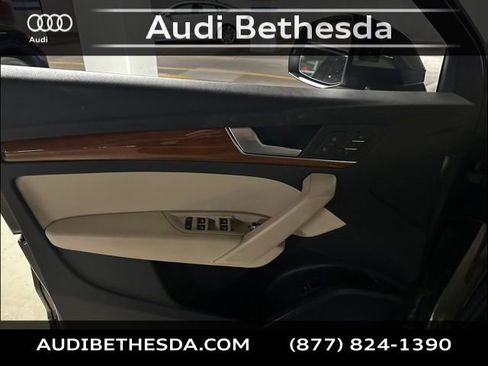 Used 2023 Audi Q5 2.0T Premium w/ Convenience Package image 13