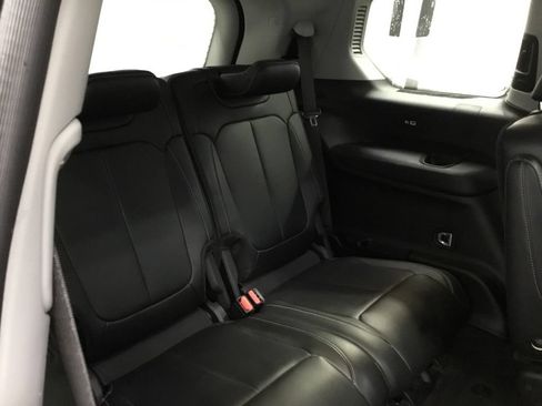 Used 2023 Jeep Grand Cherokee L Limited w/ Trailer Tow Group (B) AWD/4WD image 20