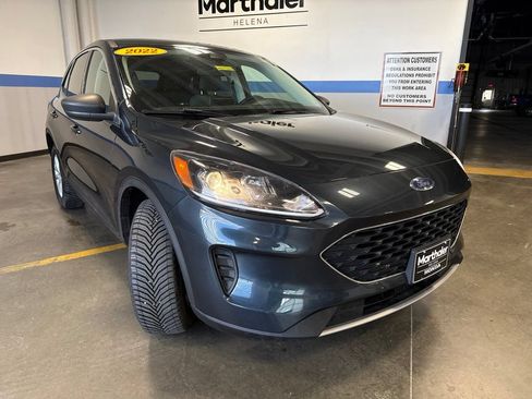 Used 2022 Ford Escape SE w/ Convenience Package AWD/4WD image 3