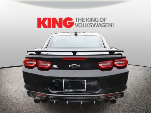 Used 2023 Chevrolet Camaro LT image 4