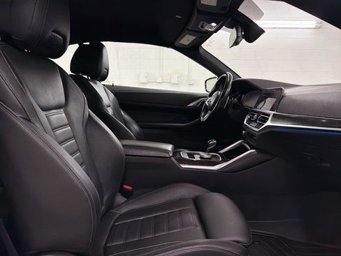Used 2022 BMW 430i Convertible w/ M Sport Package RWD image 30
