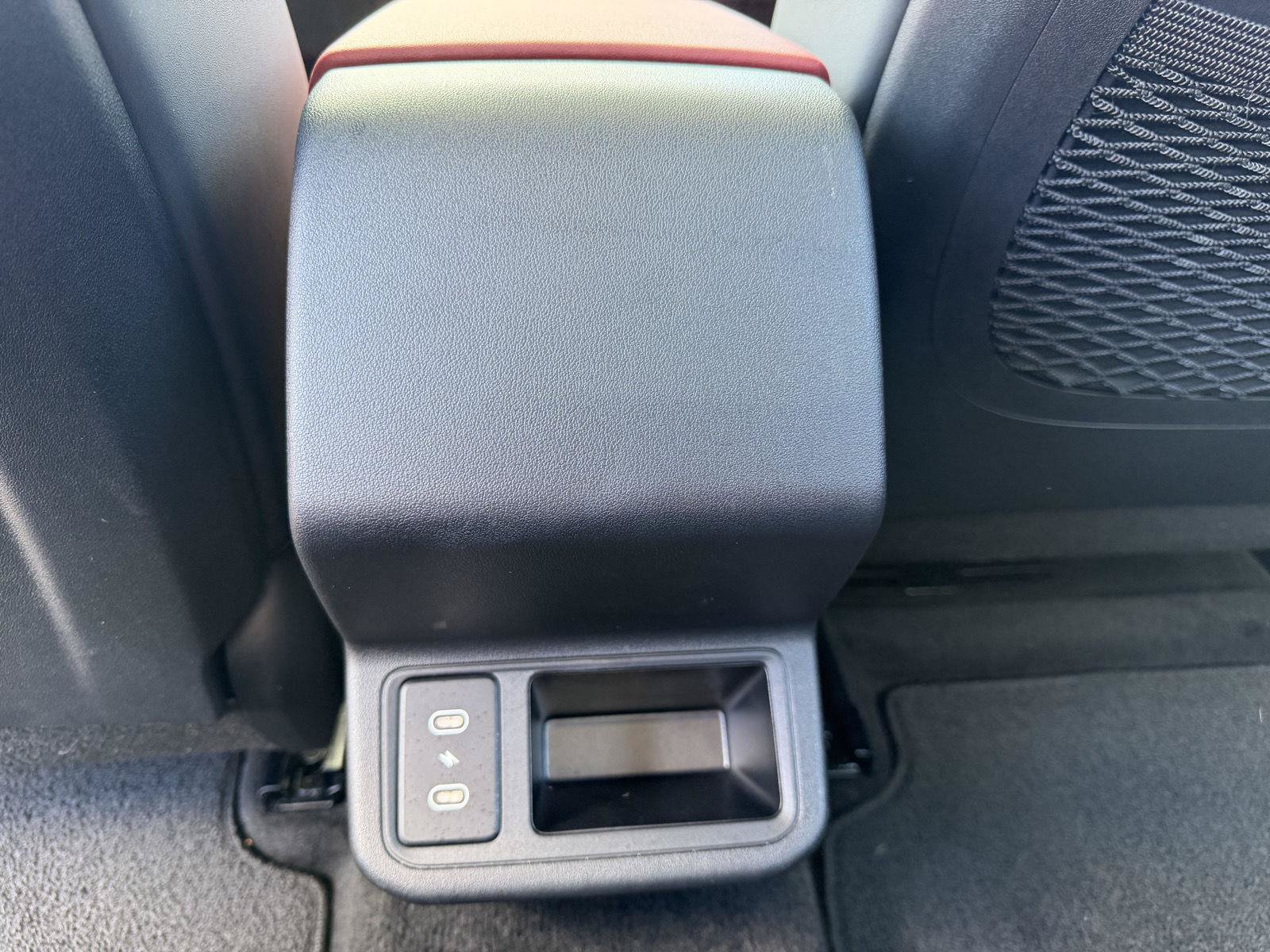 Used 2025 Kia K4 GT-Line w/ GT-Line Premium Package FWD image 26