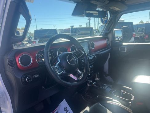Used 2020 Jeep Gladiator Rubicon image 11