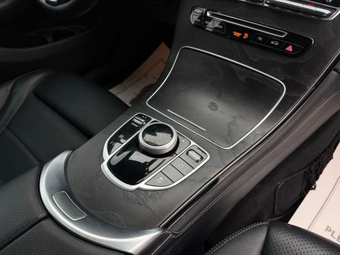 Used 2018 Mercedes-Benz GLC 300 image 15