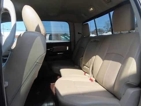 Used 2018 RAM 2500 Laramie AWD/4WD image 25
