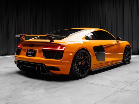 Used 2017 Audi R8 V10 plus AWD/4WD image 46