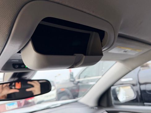 Used 2021 GMC Acadia AT4 image 33