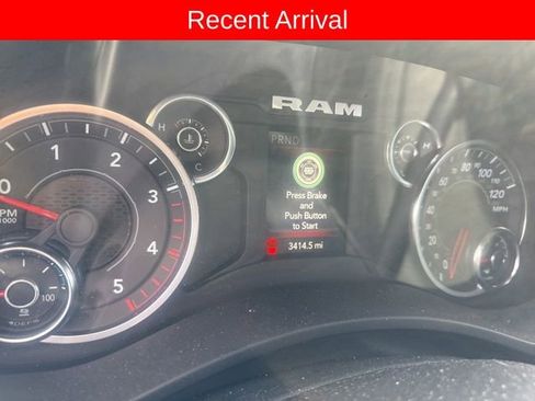 Used 2024 RAM 3500 Big Horn w/ Sport Appearance Package AWD/4WD image 7