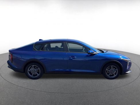 Used 2026 Kia K4 FWD image 15