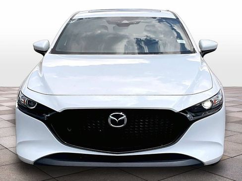 Used 2023 MAZDA MAZDA3 s FWD image 3